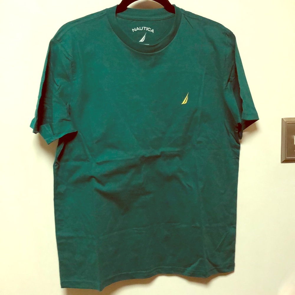 NWT Nautica Green T-shirt